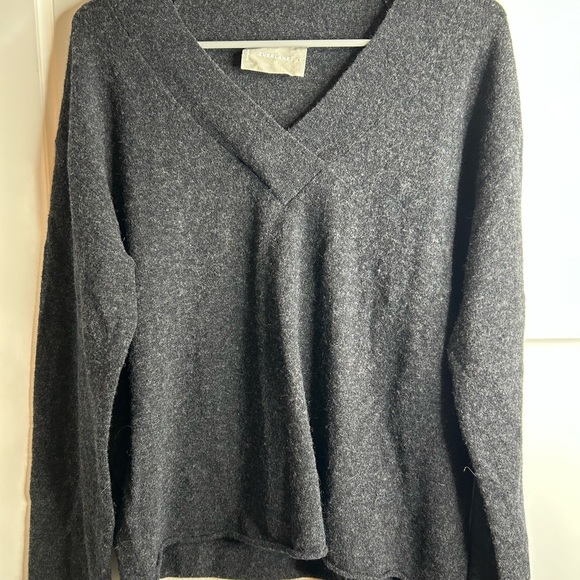 Everlane Women’s Size Small Wool Blend V Neck Sweater Long Sleeve Gray 2910 - Picture 1 of 8
